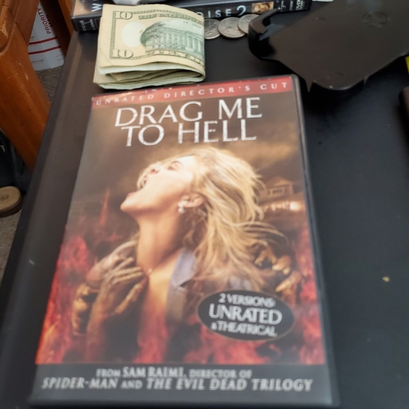 4 diffrent GENTLY used DVDs Horror movies - Picture 5 of 8